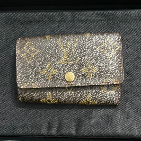 Louis Vuitton Monogram Key Holder Wallet - Picture 2 of 5